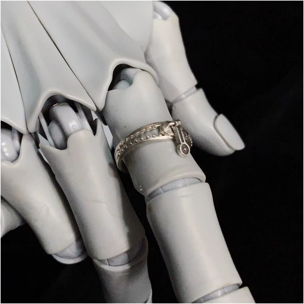 TUXD JOJO s Bizarre Adventure Bucciarati Stand Steel Chain Finger Zipper 925 Sterling Silver Ring Couple Ring image 2