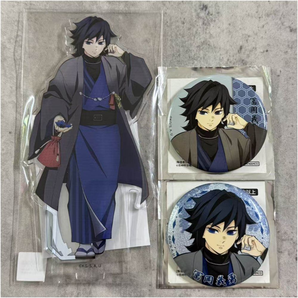 Giyuu Tomioka Acrylic Standee & Badge Set