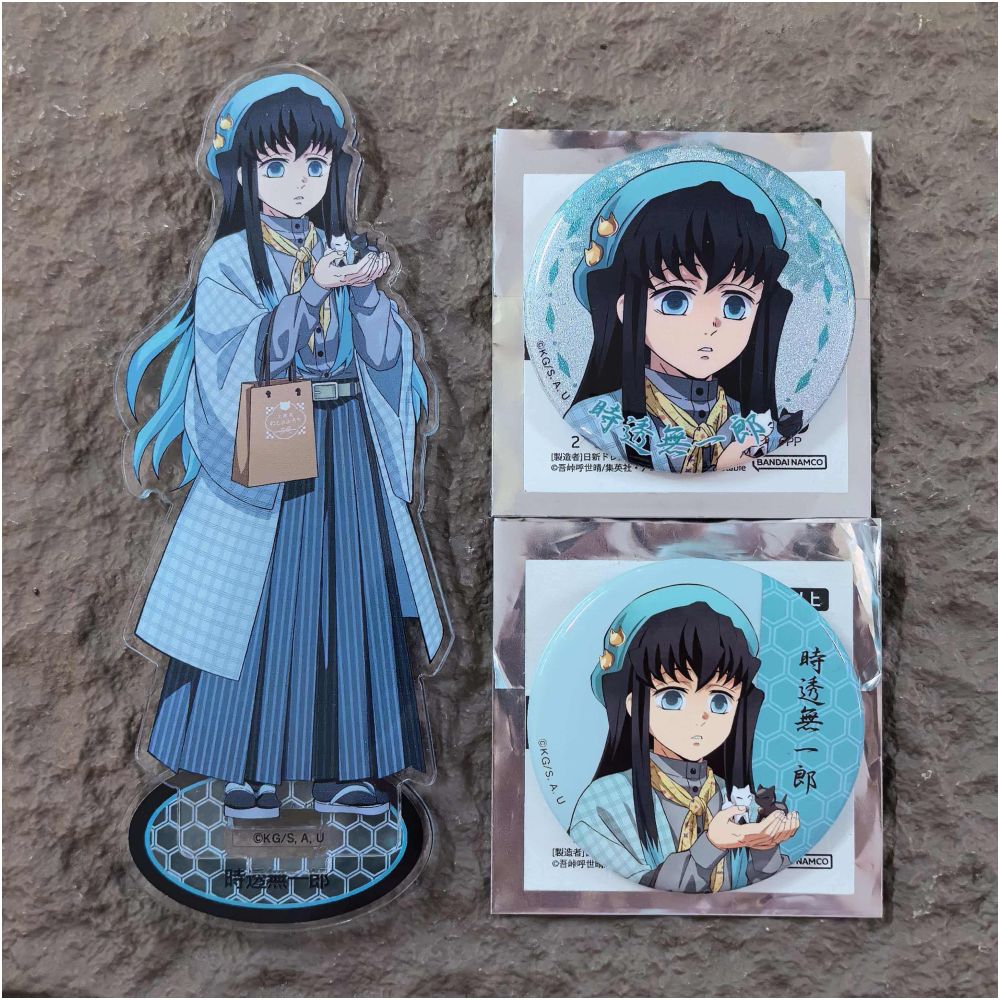 Muichiro Tokito Acrylic Standee & Badge Set