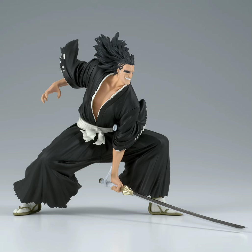 Bleach Blood War Kenpachi Battle Pose Figure - FIHEROE.