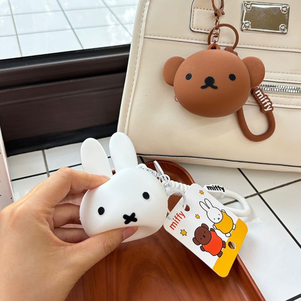 Genuine authorized Miffy Rabbit silicone coin purse cute mini earphone bag pendant Boris coin storage bag