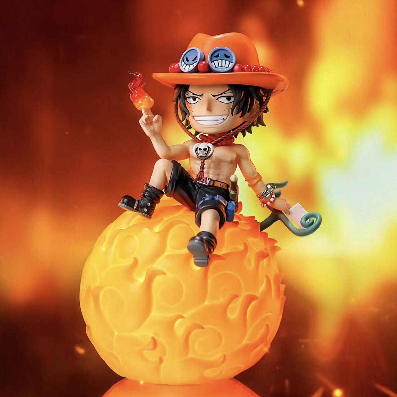 HAPPYLIFE One Piece Devil Fruit Portgas D. Ace voice-controlled night light figure, Chopper voice-controlled night light