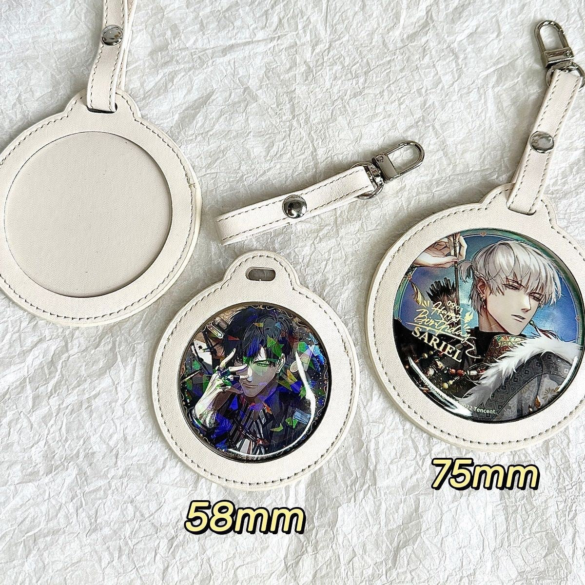 Anime Pin Badge Protector Sleeve – Clip-On Holder