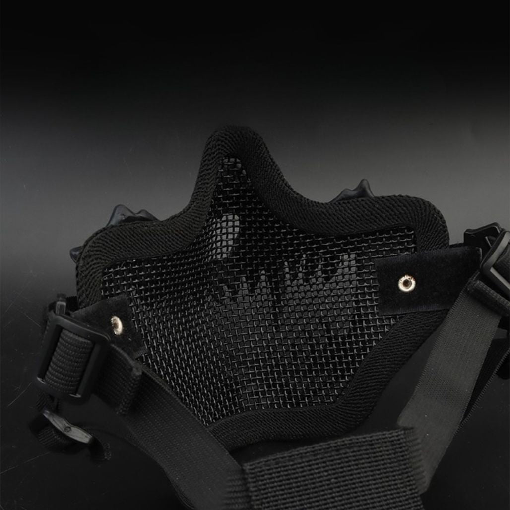 Dark Animal Skull Half Mask with Crimson Fangs - FIHEROE.