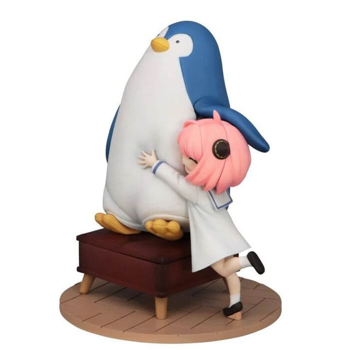 Furyu Anya & Penguin Spy X Family Figure - FIHEROE.