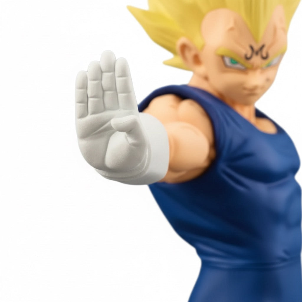 Grandista Majin Vegeta Super Saiyan Figure