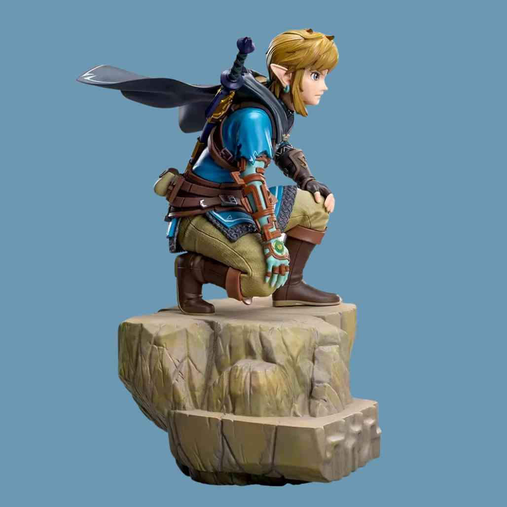 Kneeling Link Legend of Zelda TOTK Collectible - FIHEROE.