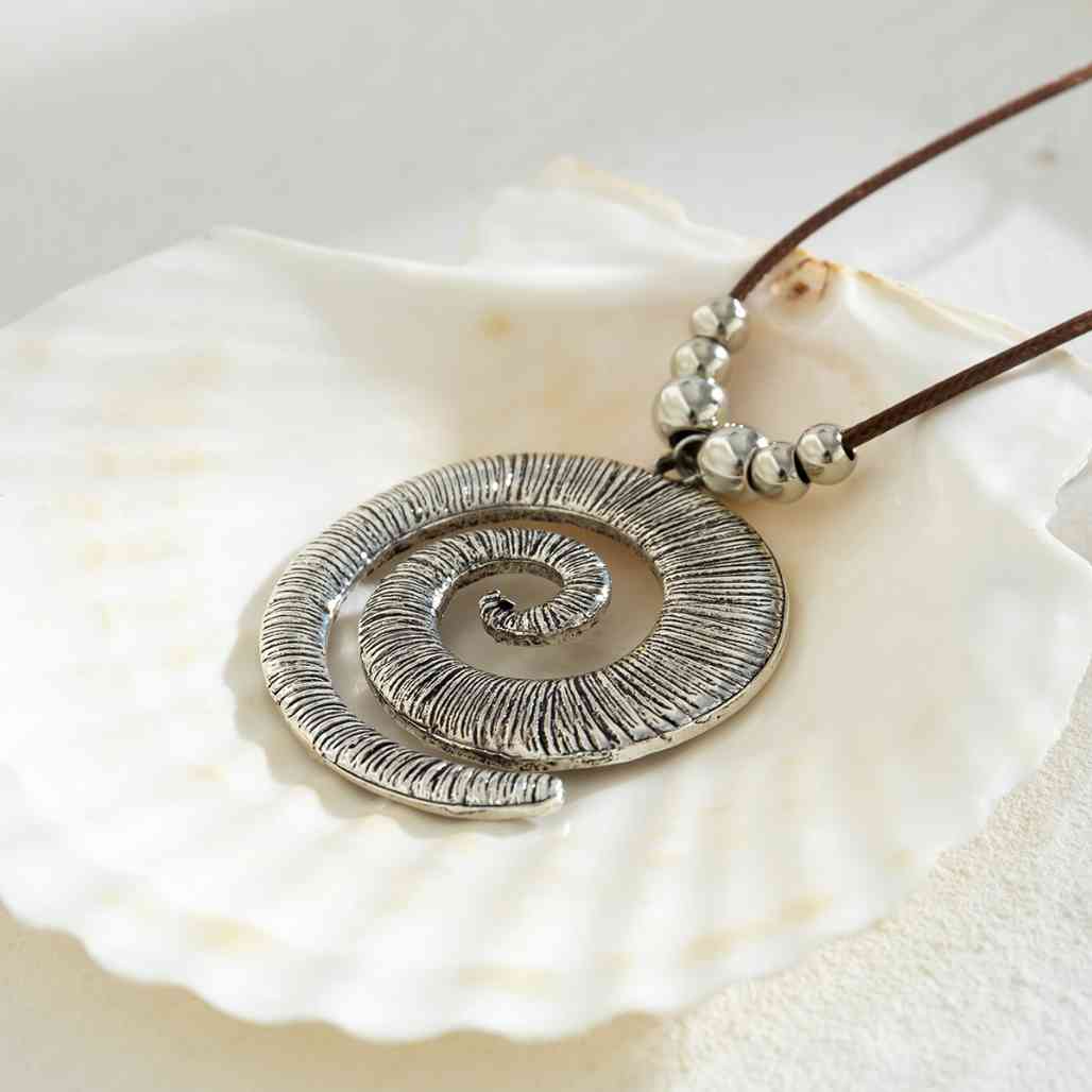 Uzumaki Inspired Conch Anime Spiral Necklace - FIHEROE.